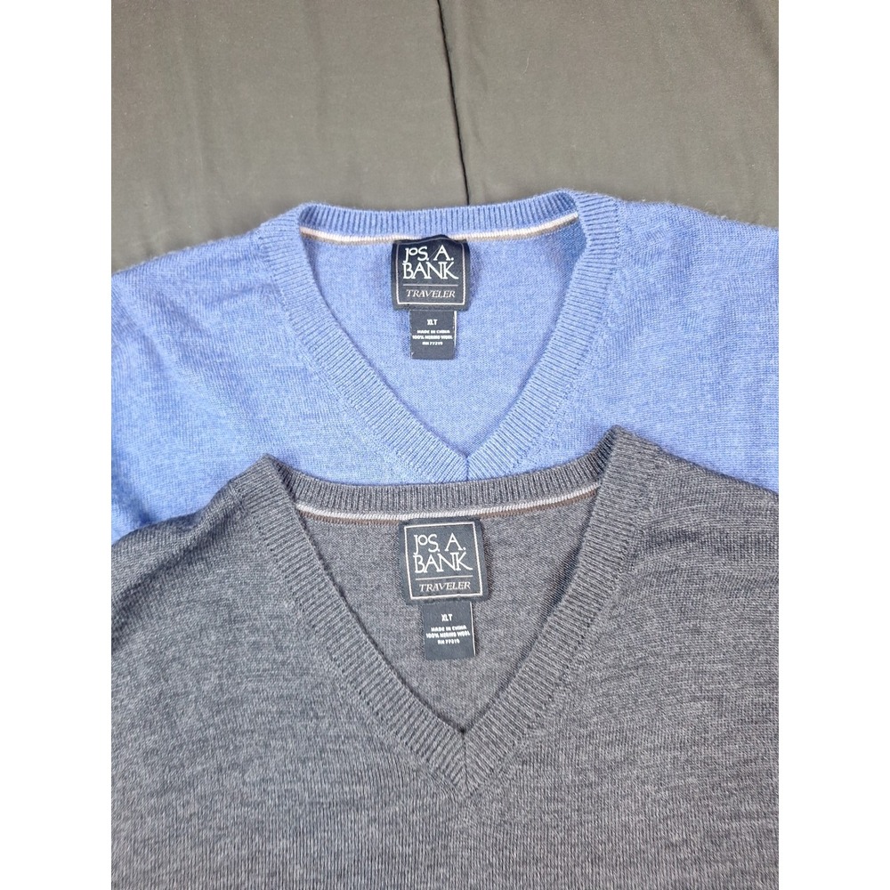 2 Jos A Bank Traveler Mens V Neck Merino Wool Sweater XLT Grey And Blue Preppy